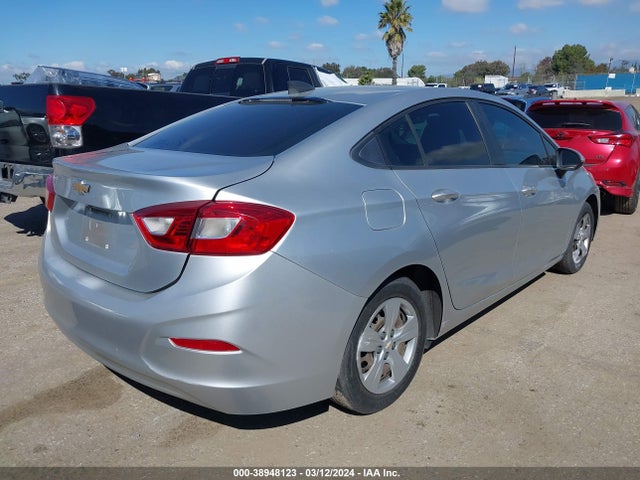 Chevrolet Cruze Ls Auto 2018 1G1BC5SM6J7130041 Image 4