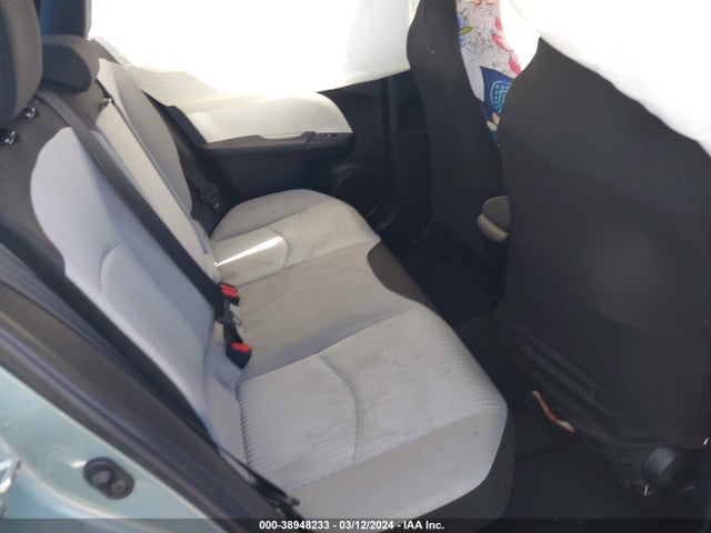 Toyota Prius Two 2016 JTDKBRFU3G3514855 Image 8