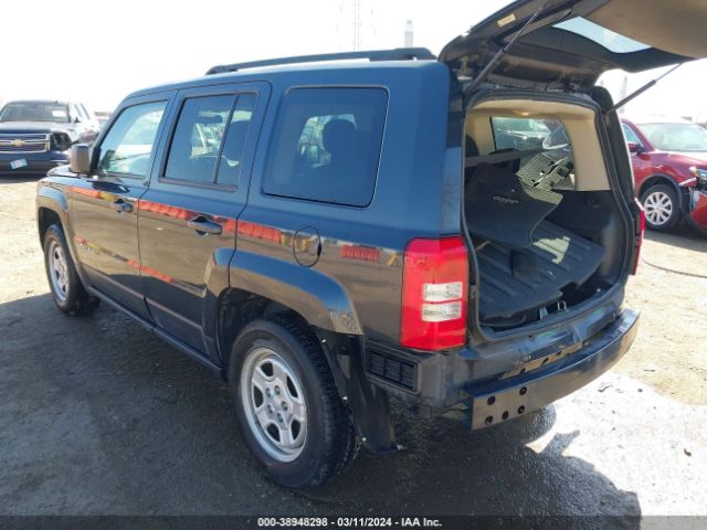 1C4NJPBA1FD235333 Jeep Patriot Sport