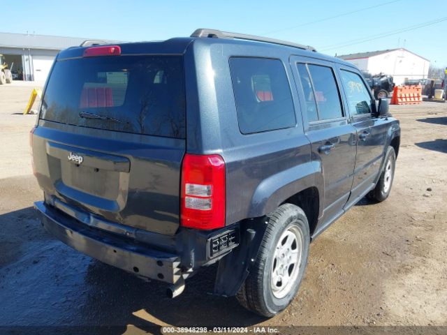 1C4NJPBA1FD235333 Jeep Patriot Sport