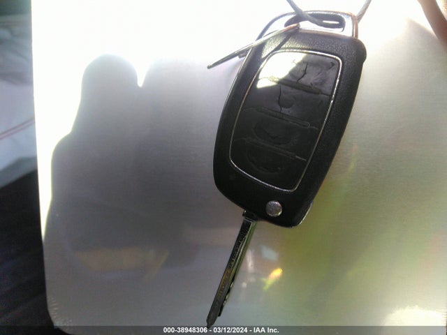 Hyundai Sonata 2017 5NPE24AF2HH544203 Image 11