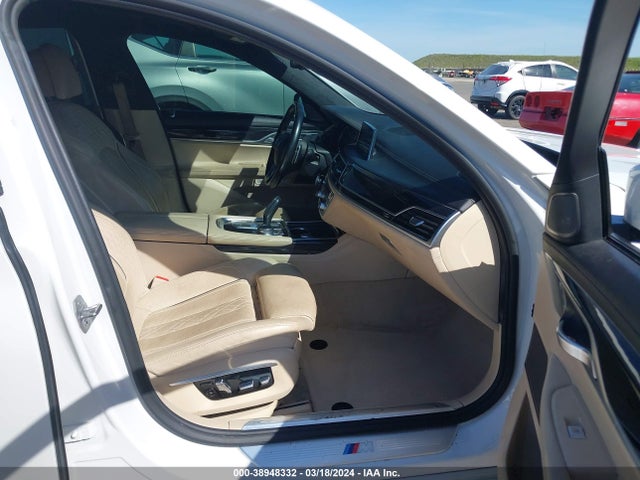 BMW 750i 2016 WBA7F0C59GGL99137 Image 5