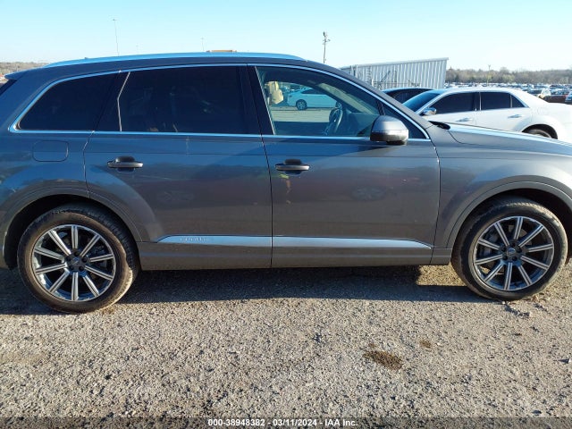 Audi Q7 3.0t Premium 2017 WA1LAAF78HD054407 Image 13