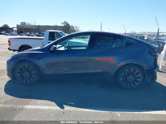 7SAYGDEF2NF344301 Tesla Model Y Performance Dual Motor All-wheel Drive