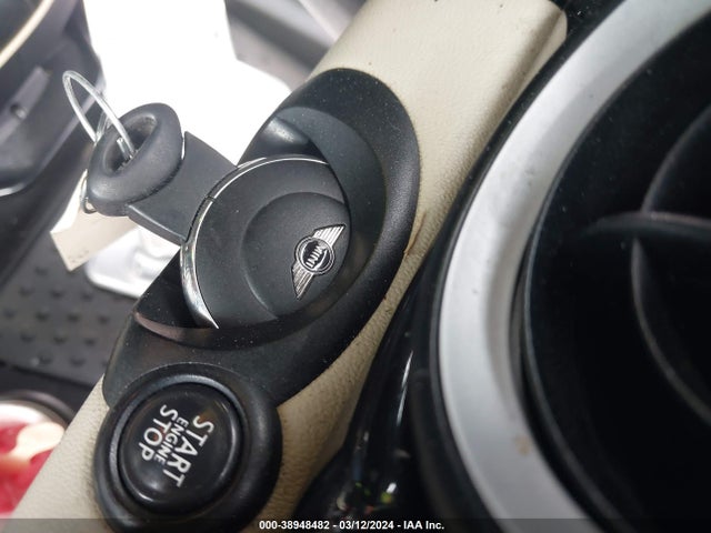 2009 MINI JOHN COOPER WORKS CLUBMAN WMWMM93549TL04023 Photo 10