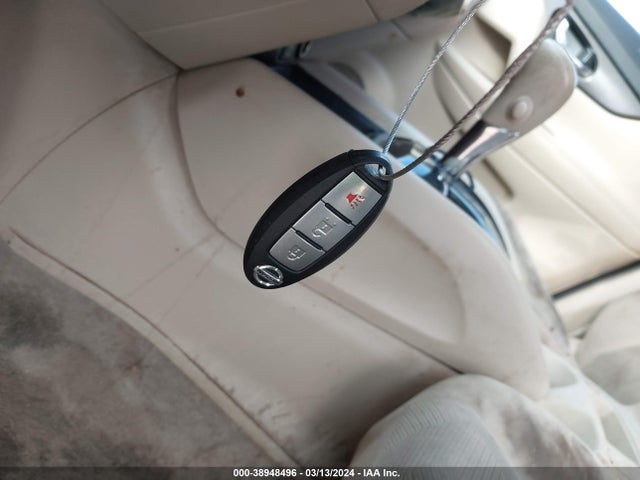 Nissan ROGUE SV 2014 5N1AT2MT1EC837966 Image 11