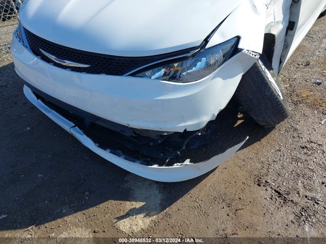 2C4RC1DG3LR257319 Chrysler Voyager Lxi