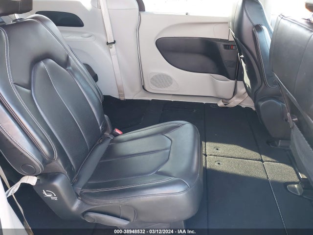 2C4RC1DG3LR257319 Chrysler Voyager Lxi