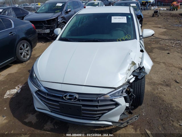 Hyundai ELANTRA SEL 2019 5NPD84LF2KH463216 Image 12