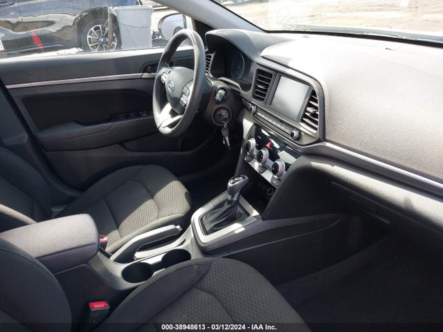 Hyundai ELANTRA SEL 2019 5NPD84LF2KH463216 Image 5