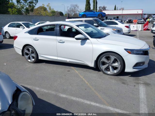 1HGCV2F91JA038642 Honda Accord Touring 2.0t