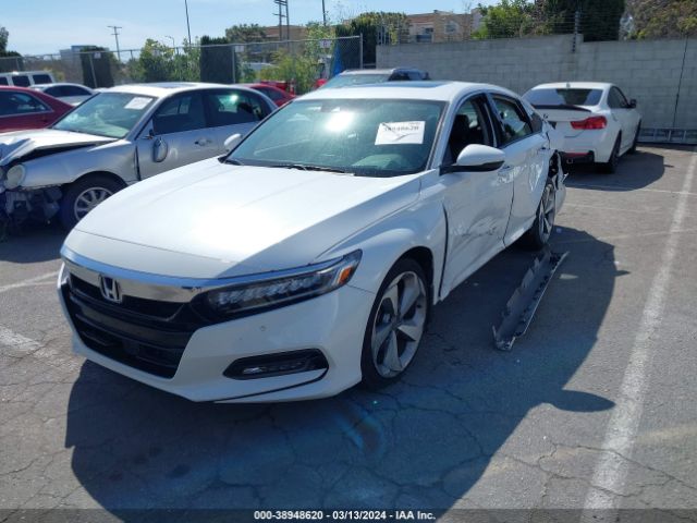 1HGCV2F91JA038642 Honda Accord Touring 2.0t