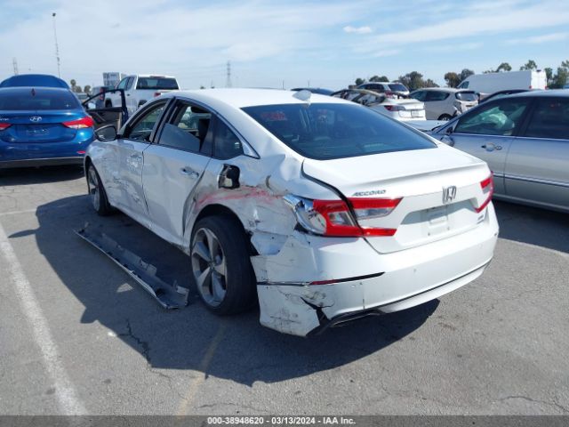 1HGCV2F91JA038642 Honda Accord Touring 2.0t