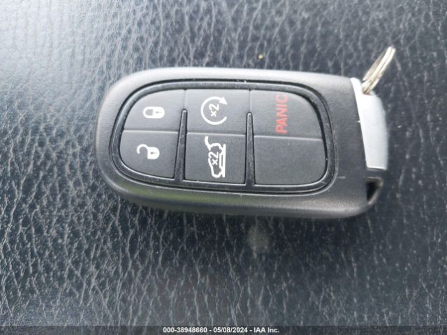 1C4PJMBS0HW532844 Jeep Cherokee Trailhawk L Plus 4x4