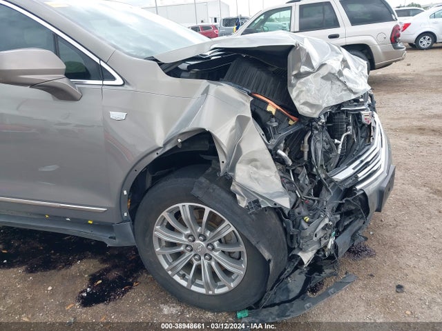 1GYKNCRS5KZ106212 Cadillac XT5 LUXURY