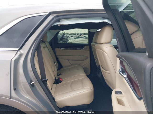 1GYKNCRS5KZ106212 Cadillac XT5 LUXURY