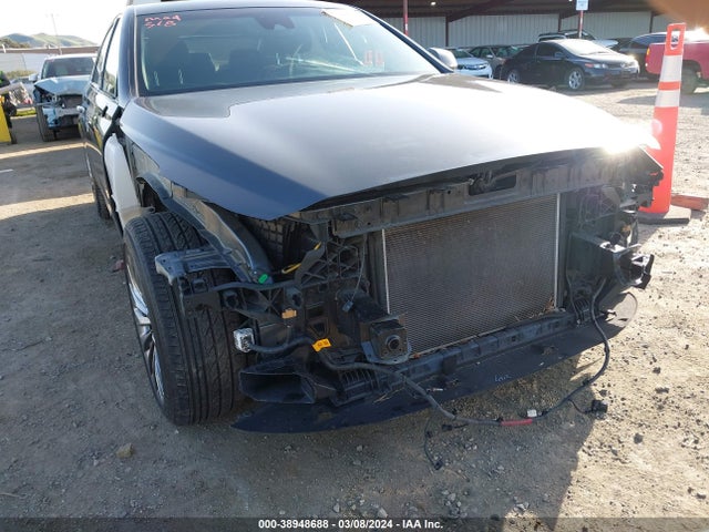 Genesis G90 5.0 Ultimate 2018 KMHG54JH5JU042536 Image 6