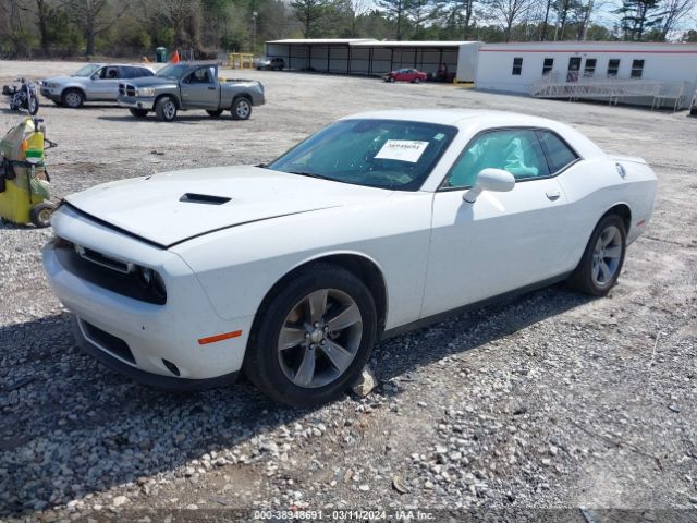 2C3CDZAG0KH669437 Dodge Challenger Sxt