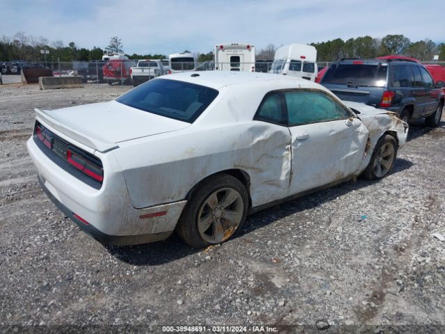 2C3CDZAG0KH669437 Dodge Challenger Sxt