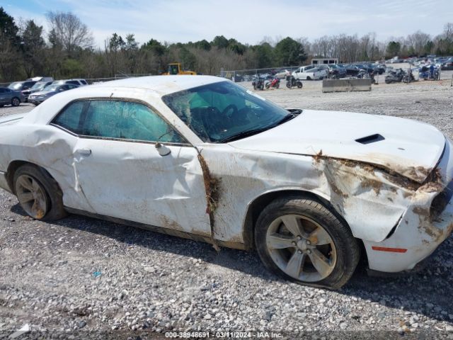 2C3CDZAG0KH669437 Dodge Challenger Sxt