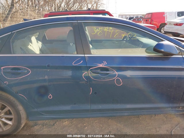 Hyundai SONATA SE 2019 5NPE24AF1KH800421 Image 13