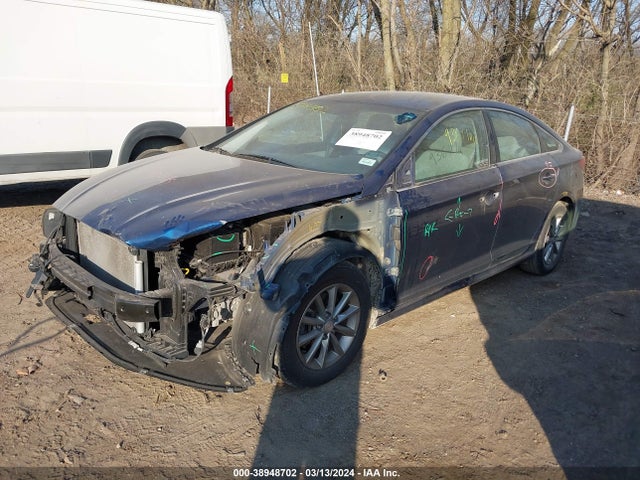 Hyundai SONATA SE 2019 5NPE24AF1KH800421 Image 2