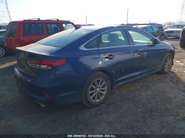 Hyundai SONATA SE 2019 5NPE24AF1KH800421 Image 4