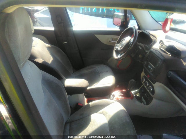 Jeep Renegade Latitude 2015 ZACCJBBT0FPB73832 Image 5