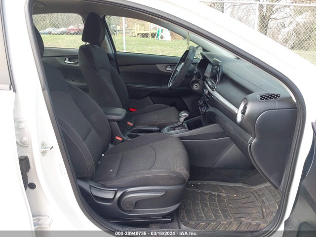 KIA Forte Lxs 2019 3KPF24AD7KE101611 Image 5