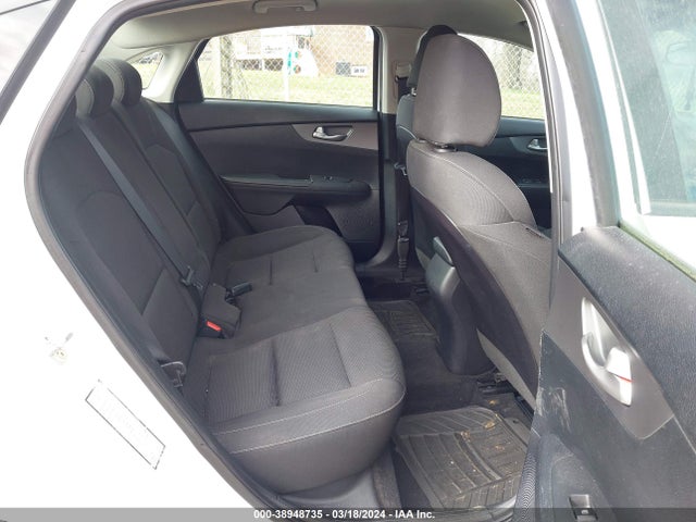 KIA Forte Lxs 2019 3KPF24AD7KE101611 Image 8