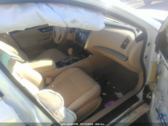 Nissan Altima 2.5 S 2014 1N4AL3AP9EC189977 Image 5