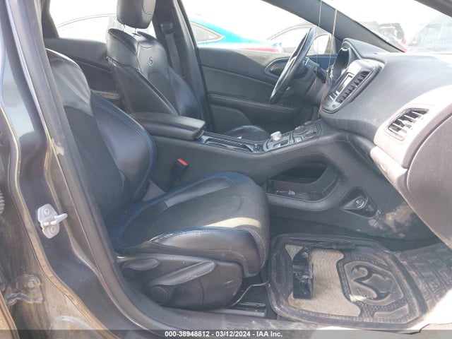 Chrysler 200 S 2015 1C3CCCBB5FN713268 Image 5