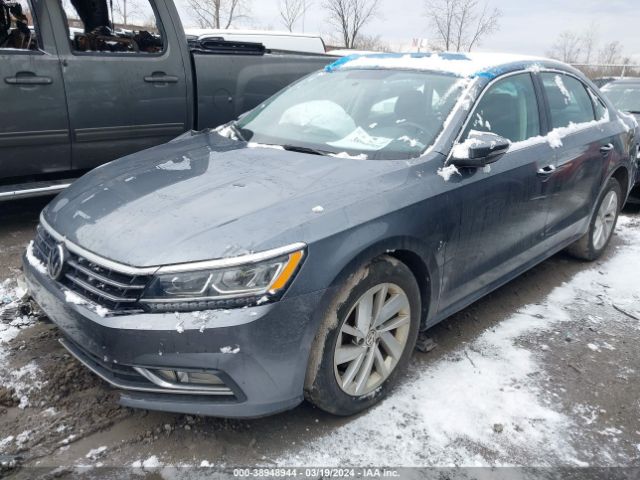 1VWBA7A31JC048563 Volkswagen Passat 2.0t Se