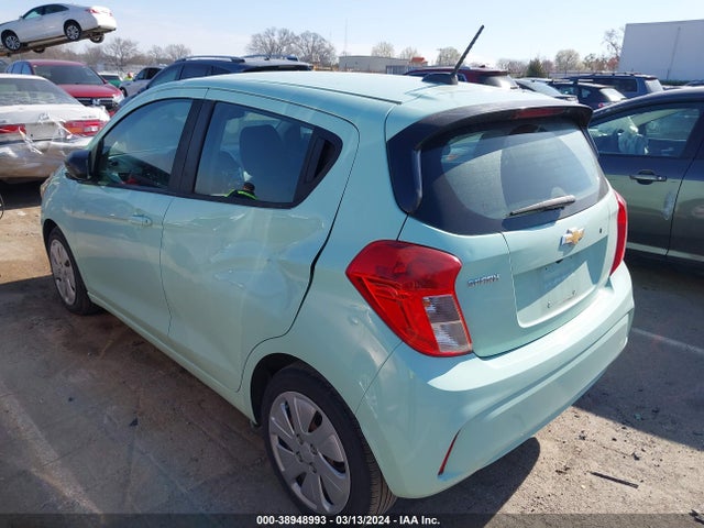 Chevrolet Spark Ls Cvt 2018 KL8CB6SA5JC424699 Image 3