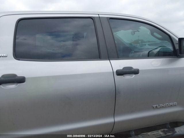 5TFEM5F12FX085981 Toyota Tundra Sr5 4.6l V8