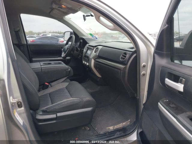 5TFEM5F12FX085981 Toyota Tundra Sr5 4.6l V8