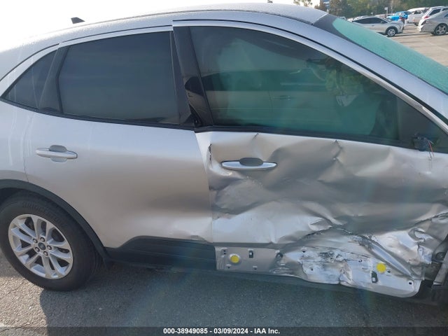 Ford ESCAPE SE 2020 1FMCU0G69LUC23237 Image 13