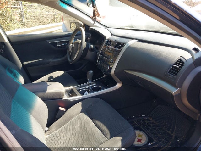 Nissan Altima 2.5 S 2014 1N4AL3AP2EN360105 Image 5