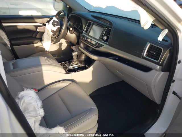 Toyota Highlander Xle V6 2015 5TDKKRFH8FS087205 Image 5