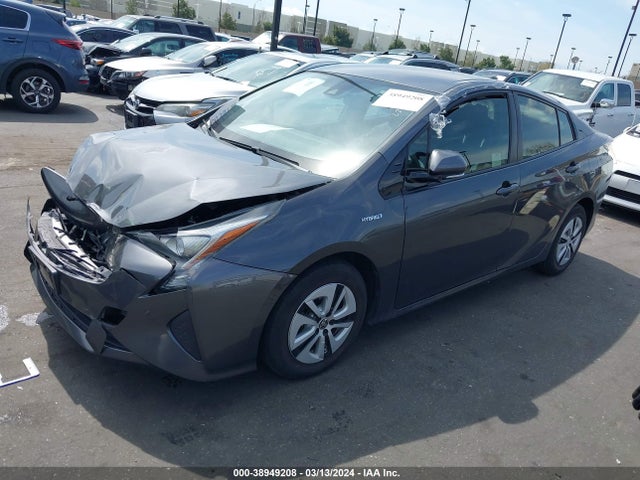 Toyota Prius Two 2018 JTDKBRFU1J3082287 Image 2