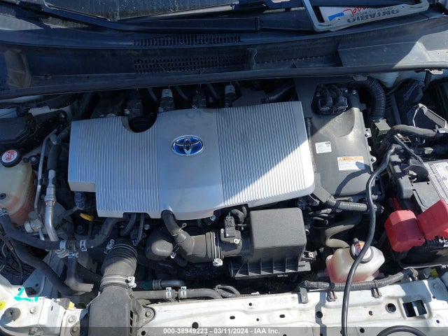 Toyota Prius Three 2017 JTDKARFU5H3051444 Image 10