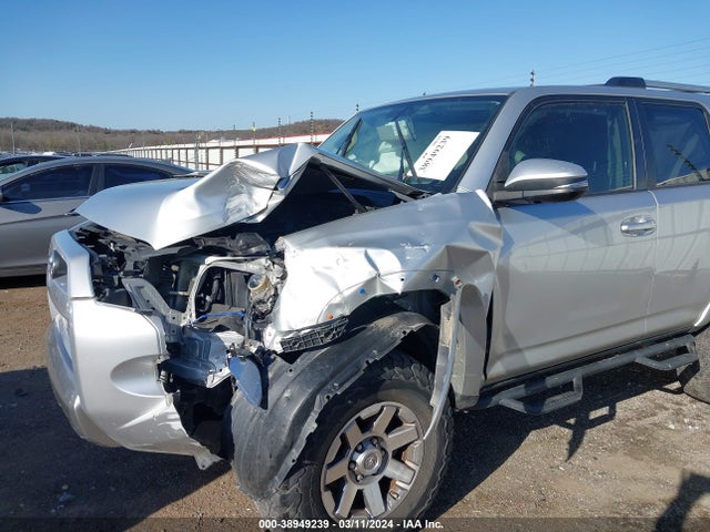 Toyota 4runner Trail Premium 2016 JTEBU5JR2G5330982 Image 19