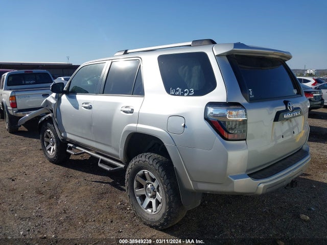 Toyota 4runner Trail Premium 2016 JTEBU5JR2G5330982 Image 3