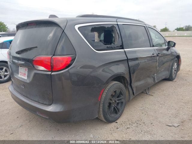2C4RC1DG3LR266134 Chrysler Voyager Lxi