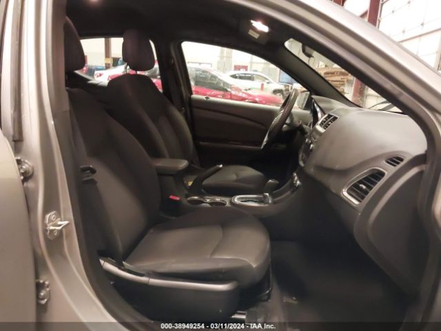 1C3CDZAB1EN227931 Dodge AVENGER SE