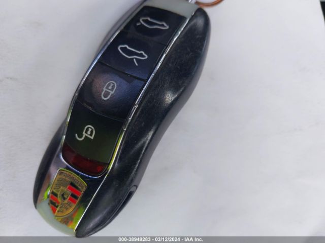 WP0CA2A8XES121690 Porsche Boxster