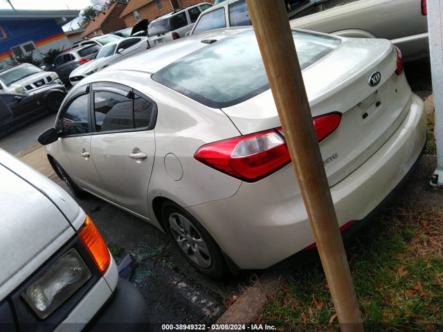 KIA FORTE LX 2015 KNAFK4A6XF5321146 Image 3