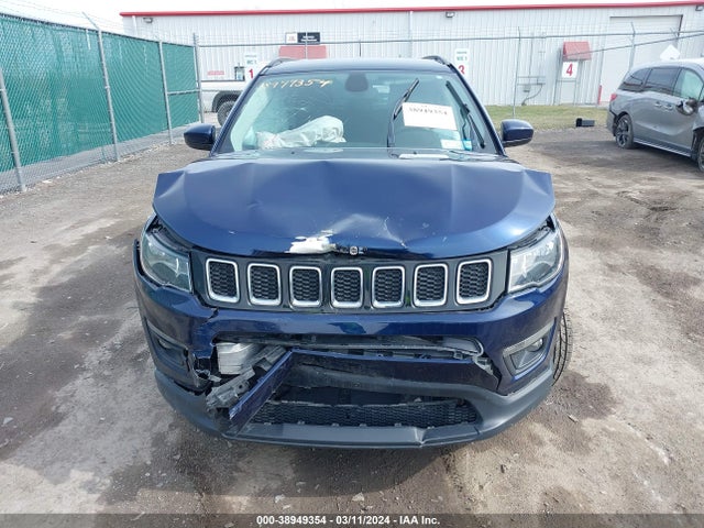 Jeep Compass Latitude 4x4 2018 3C4NJDBB5JT485619 Image 13