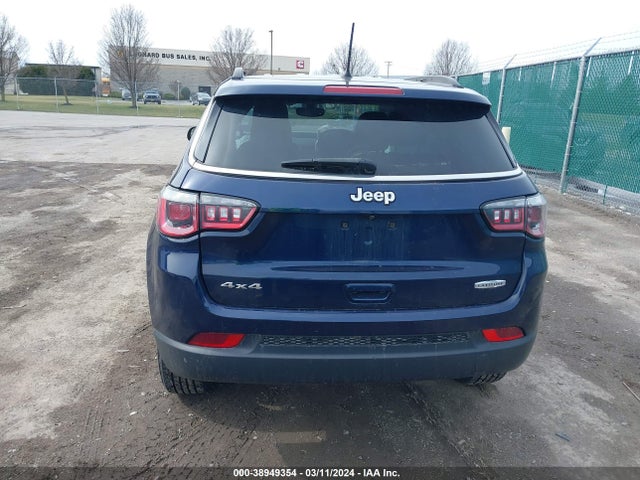Jeep Compass Latitude 4x4 2018 3C4NJDBB5JT485619 Image 17