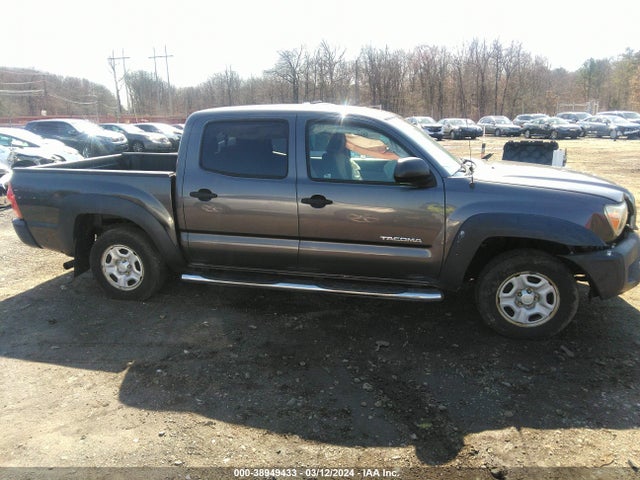 Toyota Tacoma 2015 5TFJX4CN8FX050353 Image 13